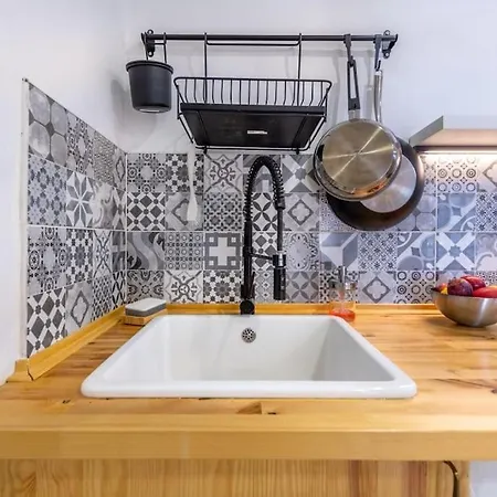 Newly Renovated Flat In Historic Center Апартаменты Лагуш