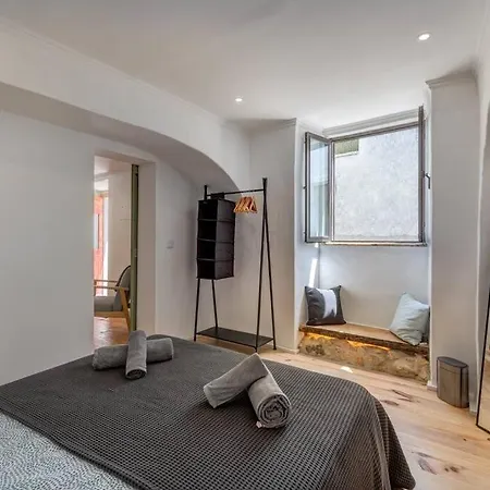 Newly Renovated Flat In Historic Center